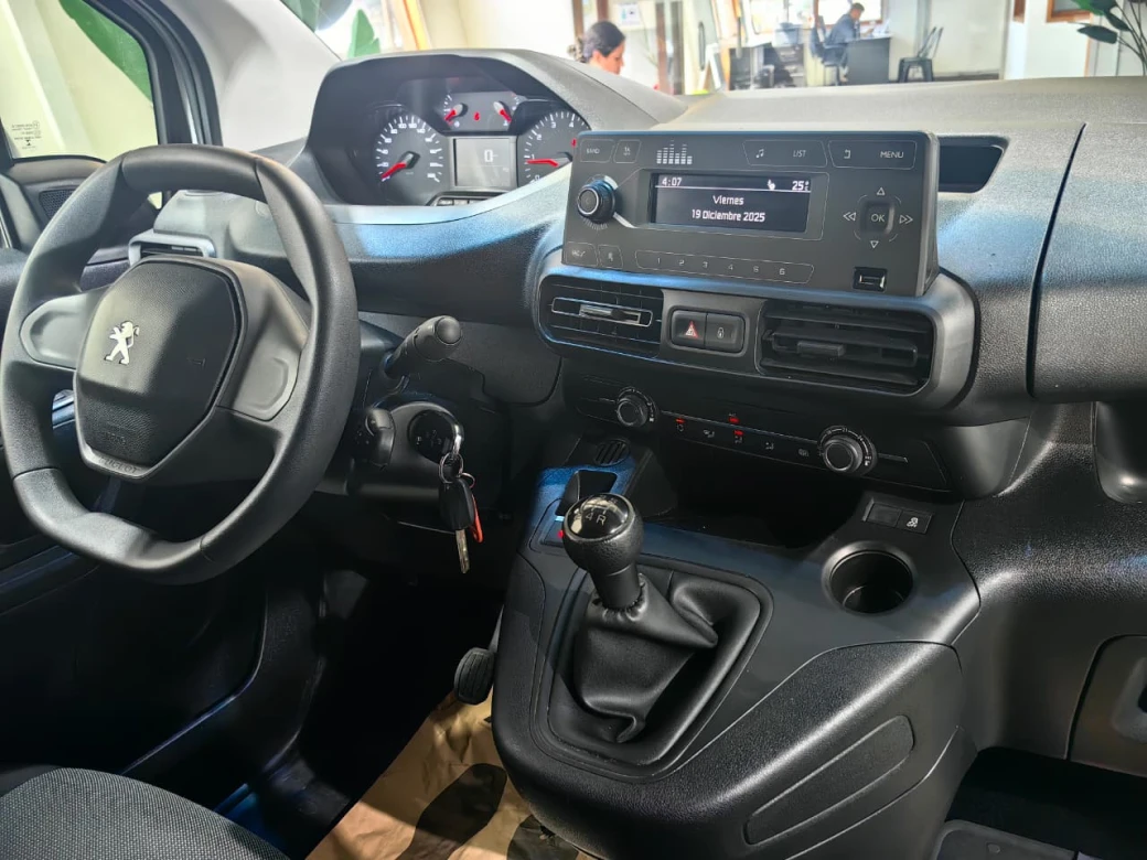 imagen 0 de vehiculo con id 2087